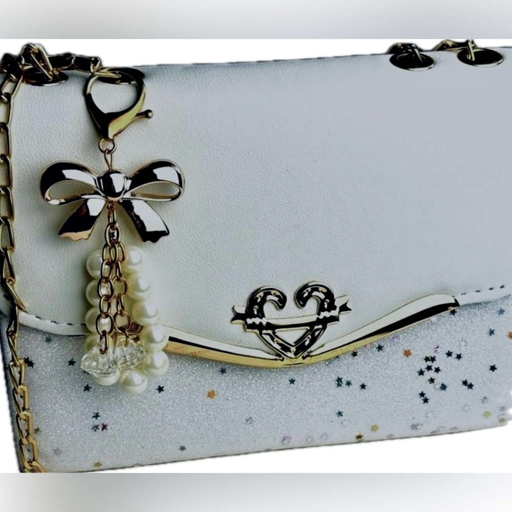 Elegant Golden Glitter Purse Gold Chain and BONUS Pearl Bag Key/Tag Charm